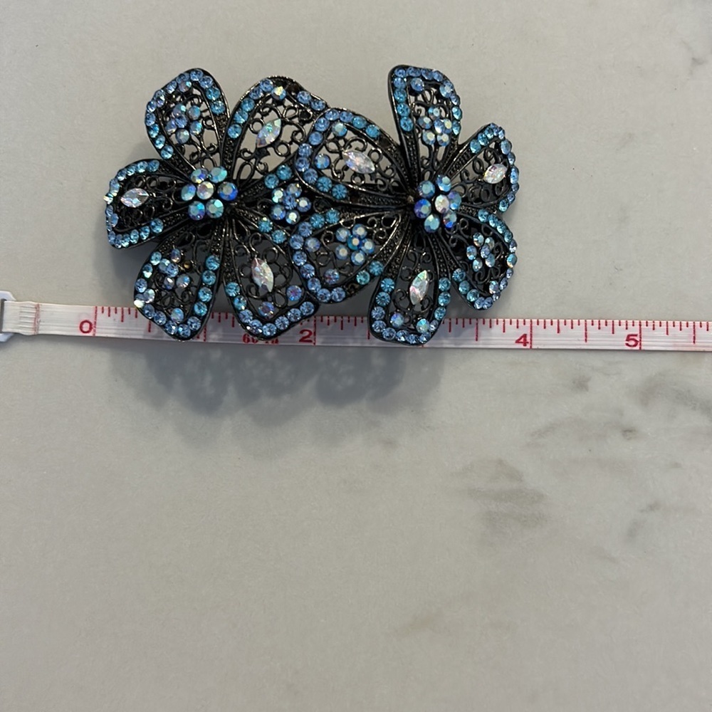 Barrettes! - Picture 2 of 7